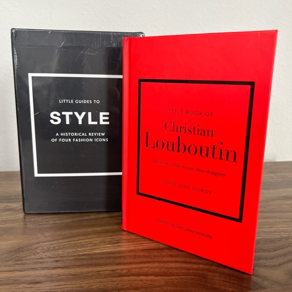 NWT Little Guides To Style - Christian Louboutin - Picture 1 of 7